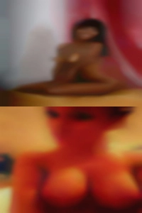 Nudist woman looking fun sexy for golden showers girls.